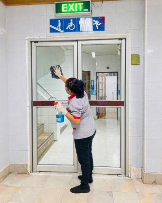 บริการทำความสะอาดโรงพยาบาล - บริษัทจัดหาแม่บ้านประจําสํานักงาน รับทำความสะอาดโรงงาน อาคาร บ้าน - PROCARE